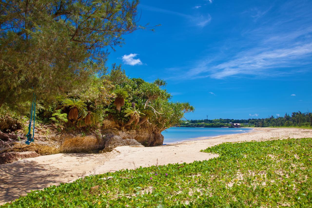 Kariyushi Condominium Resort Motobu The Beach Garden House 外观 照片